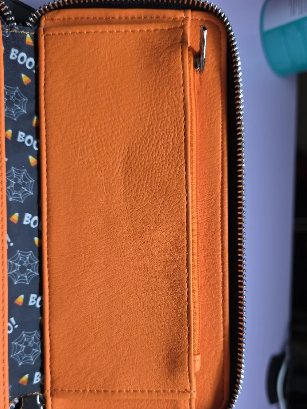 LF NWOT Mickey, Minnie Halloween Pumpkin Zip Wallet - Picture 3 of 9